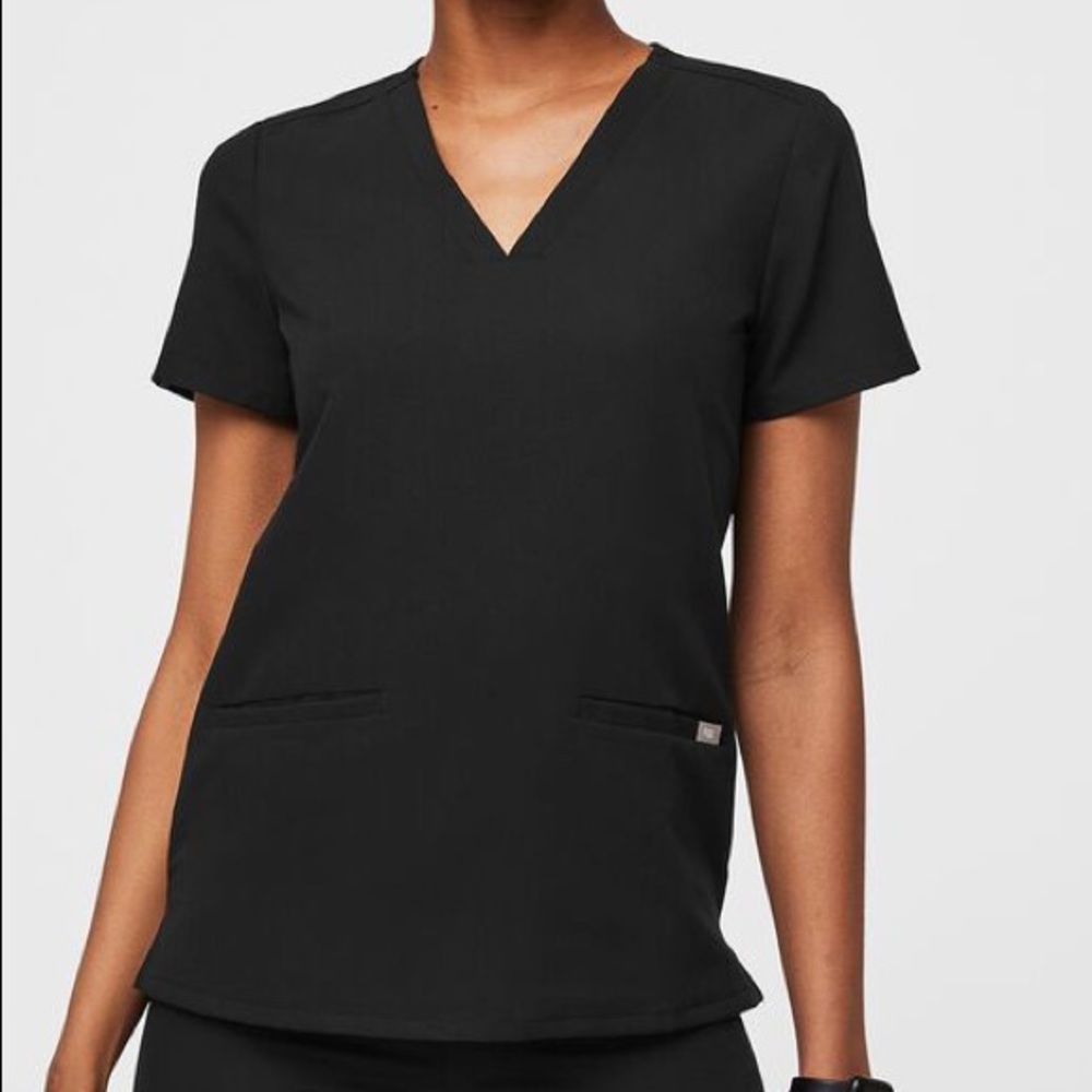 Figs Scrub Top